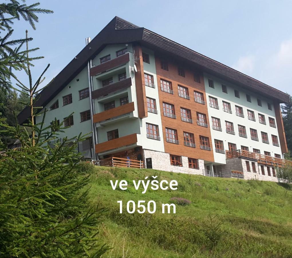Vysokohorsky Apartman Cihlarka เปตส์ปอตสเนซโค ภายนอก รูปภาพ